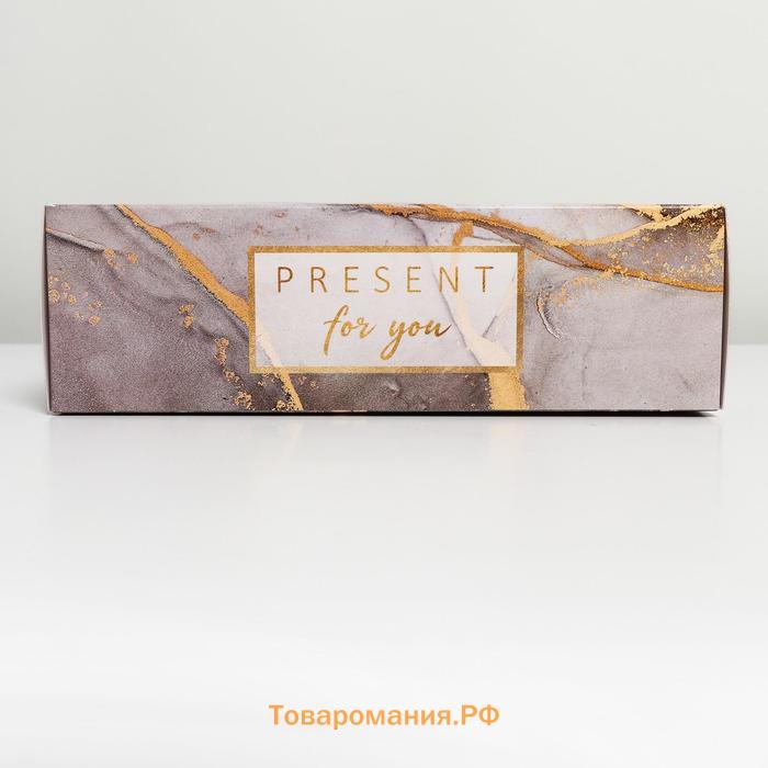 Коробка для макарун, кондитерская упаковка «Present», 18 х 10.5 х 5.5 см