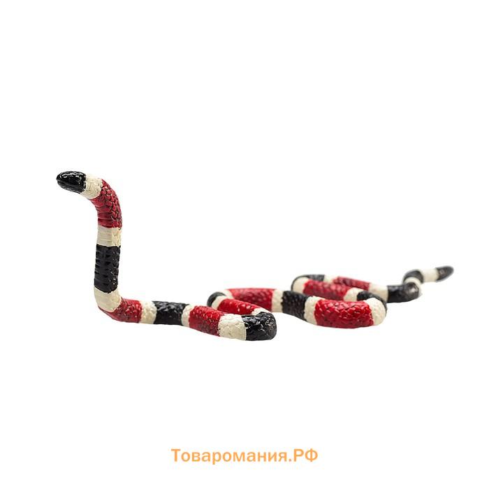 Фигурка Konik «Коралловая змея»